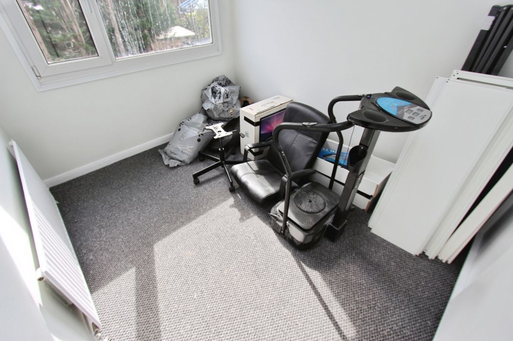 Property image 10 of 13