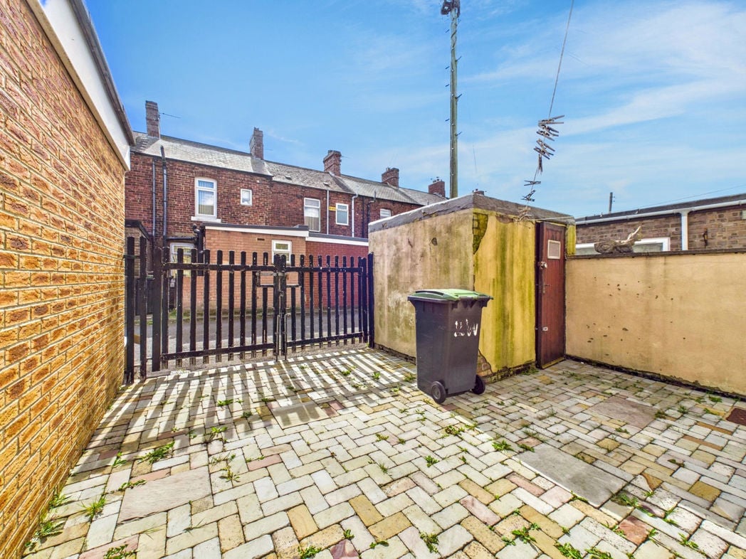 Property image 7 of 7