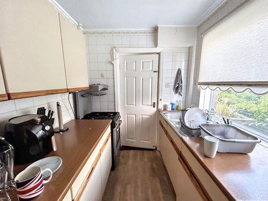 Property image 5 of 14