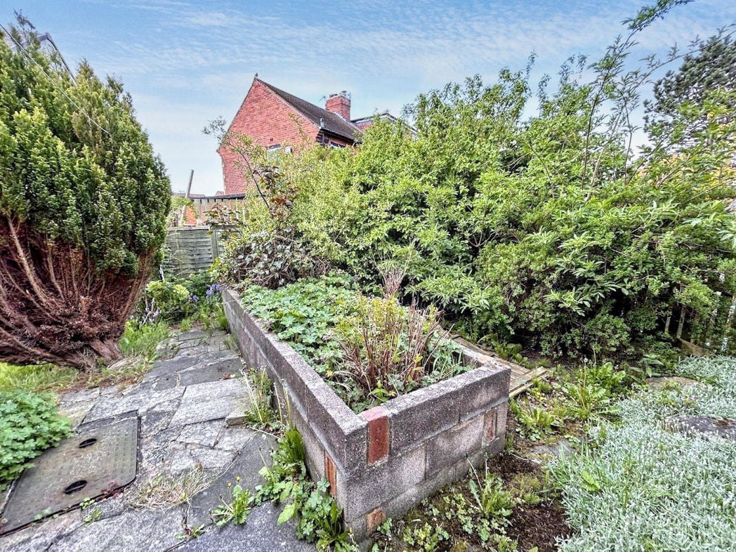 Property image 8 of 14