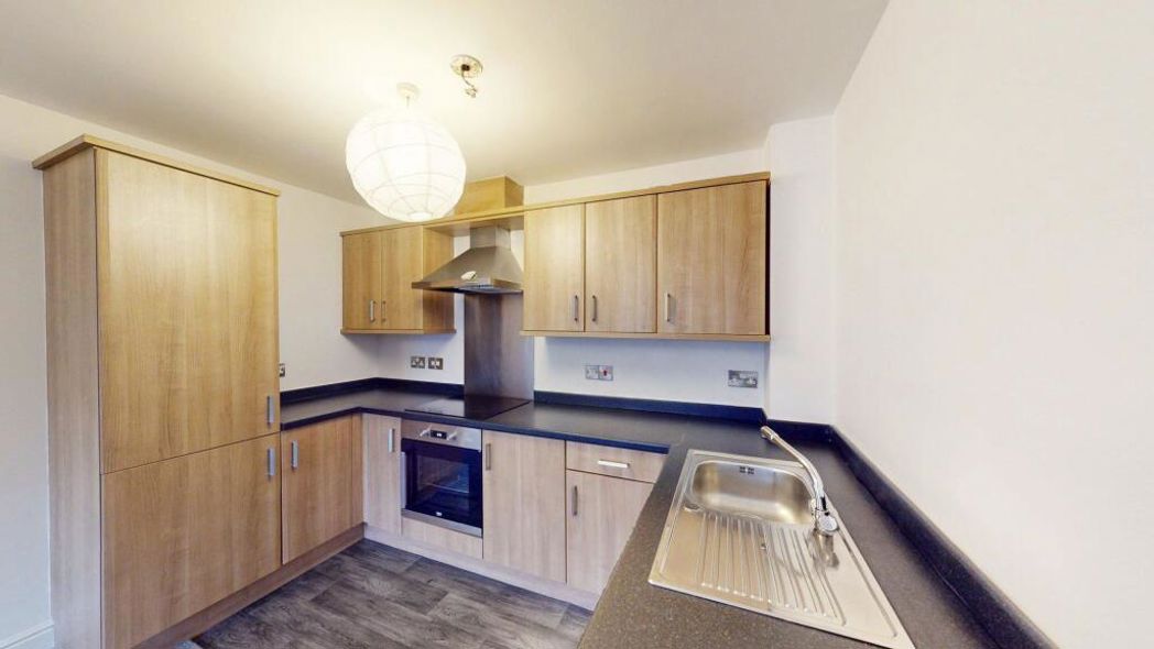 Property image 3 of 11