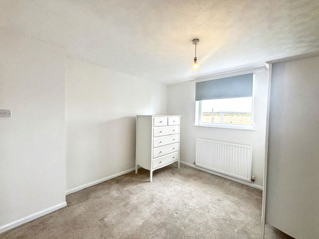 Property image 8 of 11