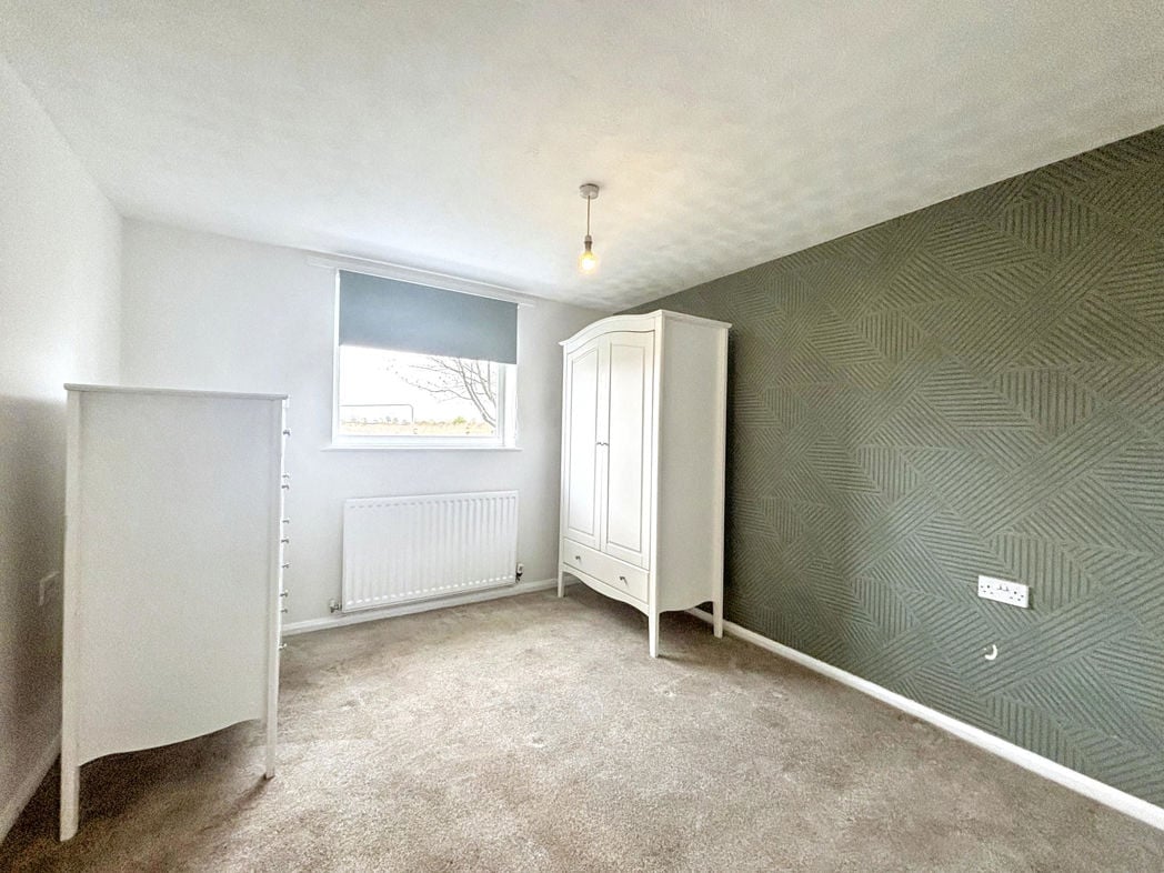 Property image 7 of 11