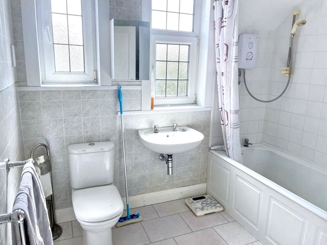 Property image 18 of 31