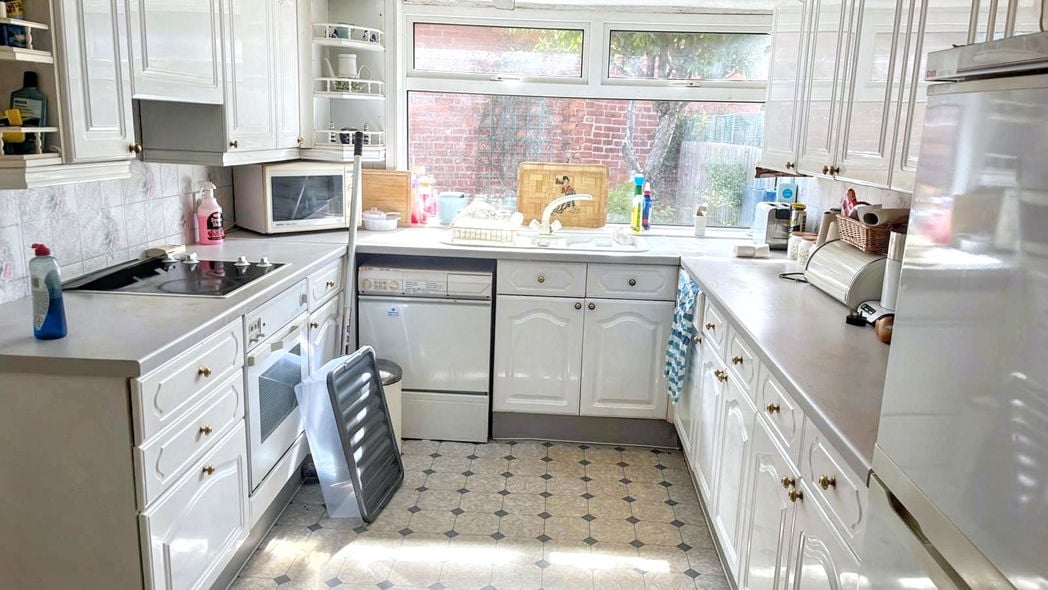 Property image 14 of 31
