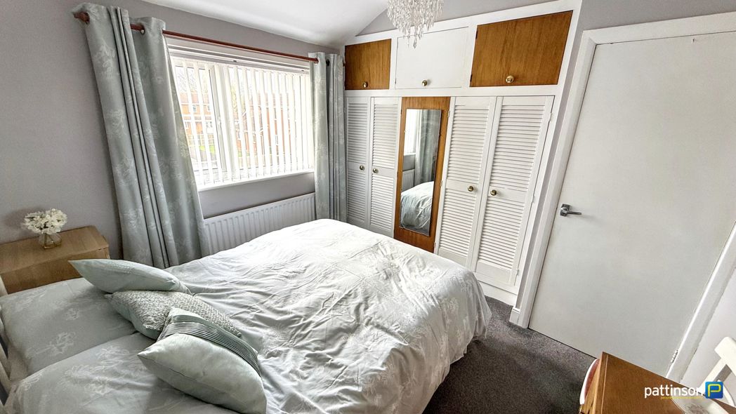 Property image 12 of 22