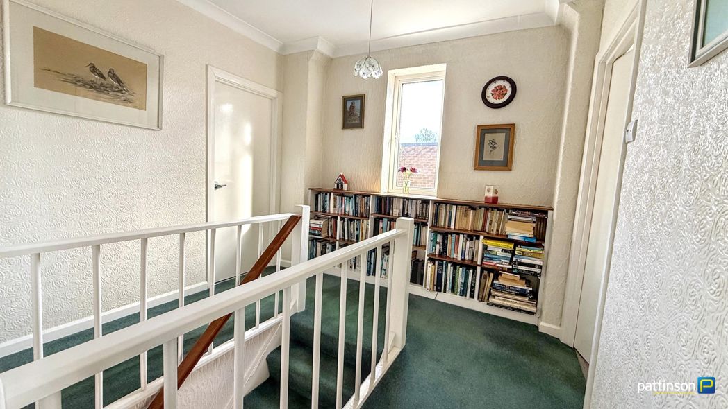 Property image 11 of 22