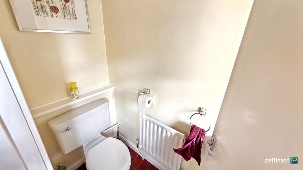 Property image 10 of 22