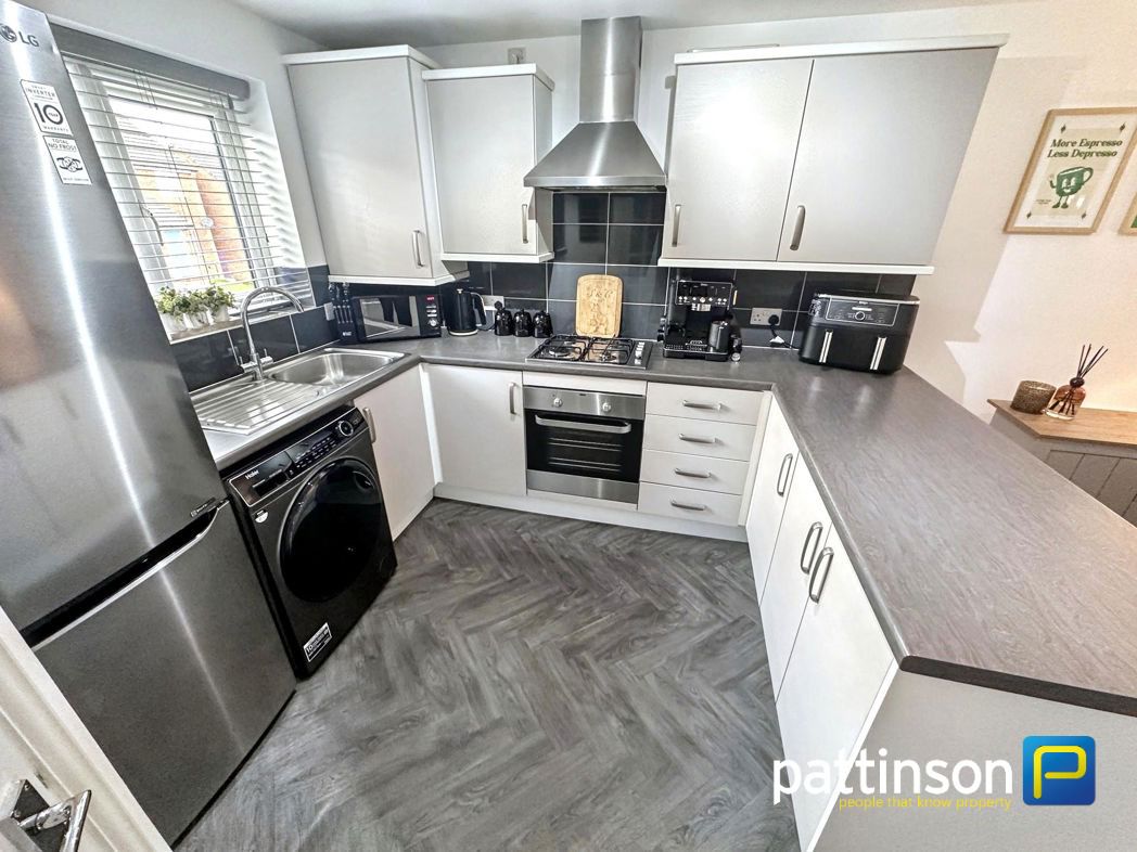 Property image 7 of 14