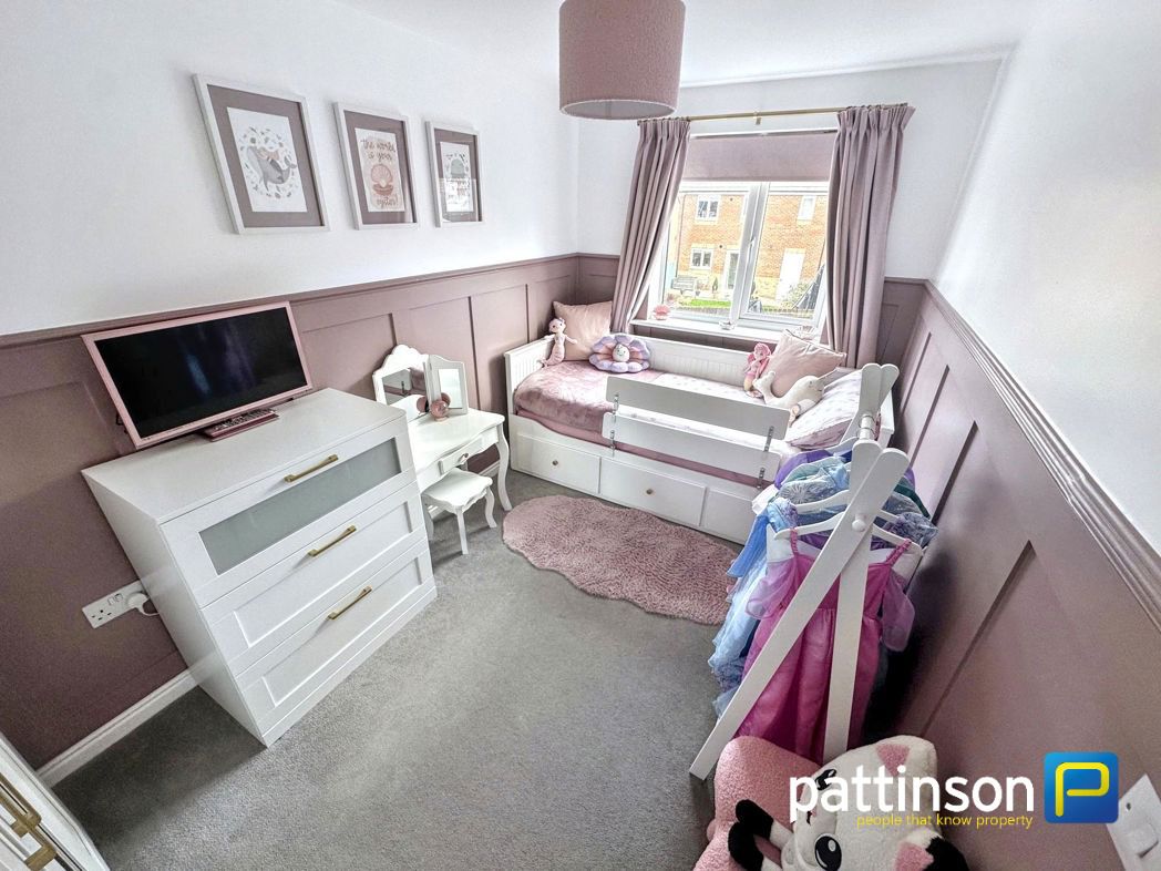 Property image 10 of 14