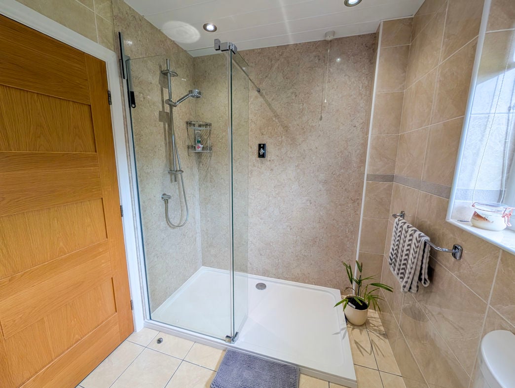 Property image 14 of 19