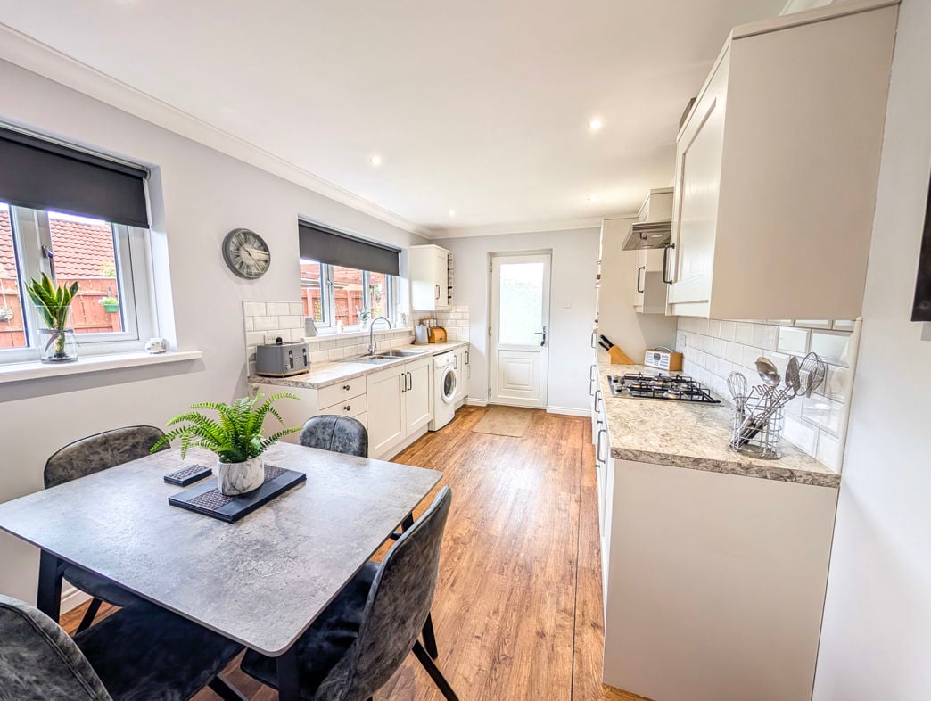 Property image 5 of 19