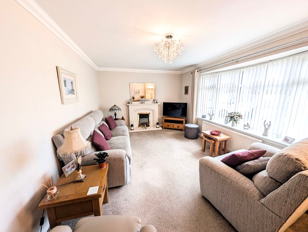 Property image 3 of 19