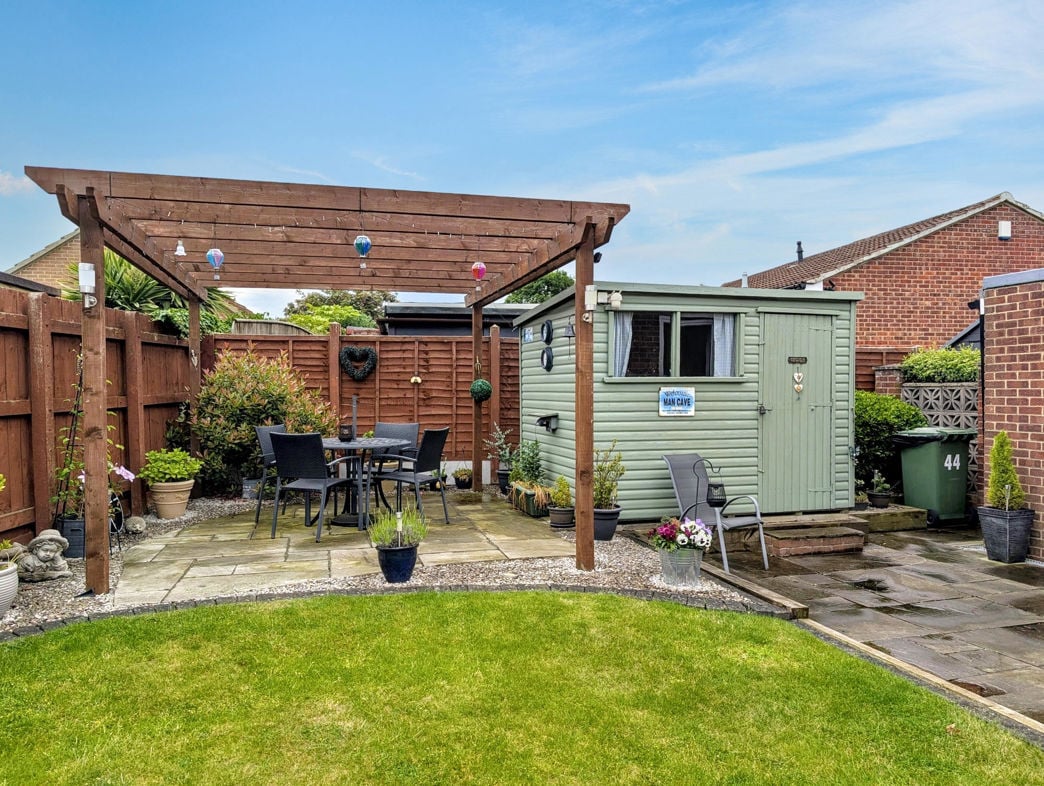 Property image 17 of 19