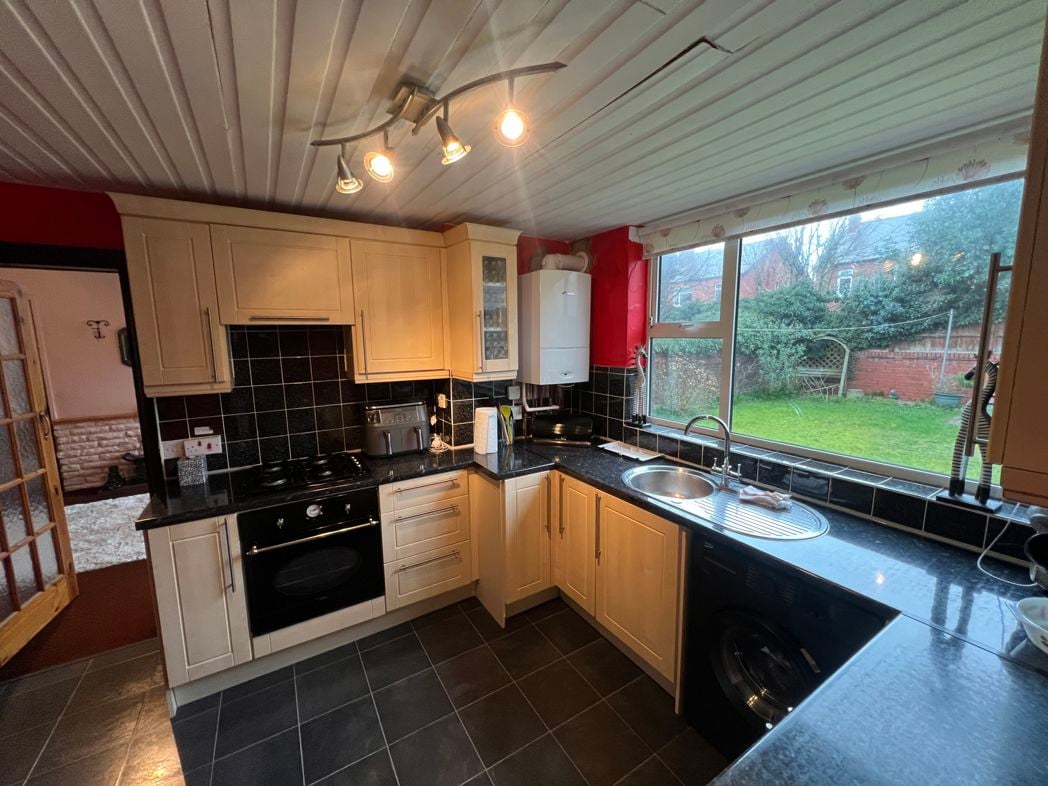 Property image 3 of 11