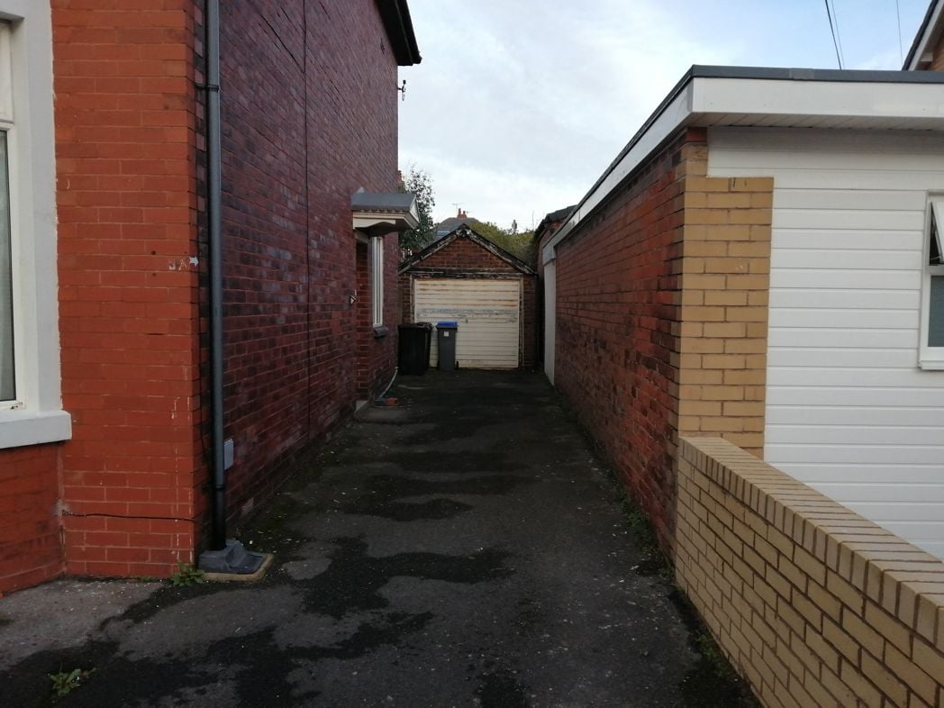 Property image 10 of 11