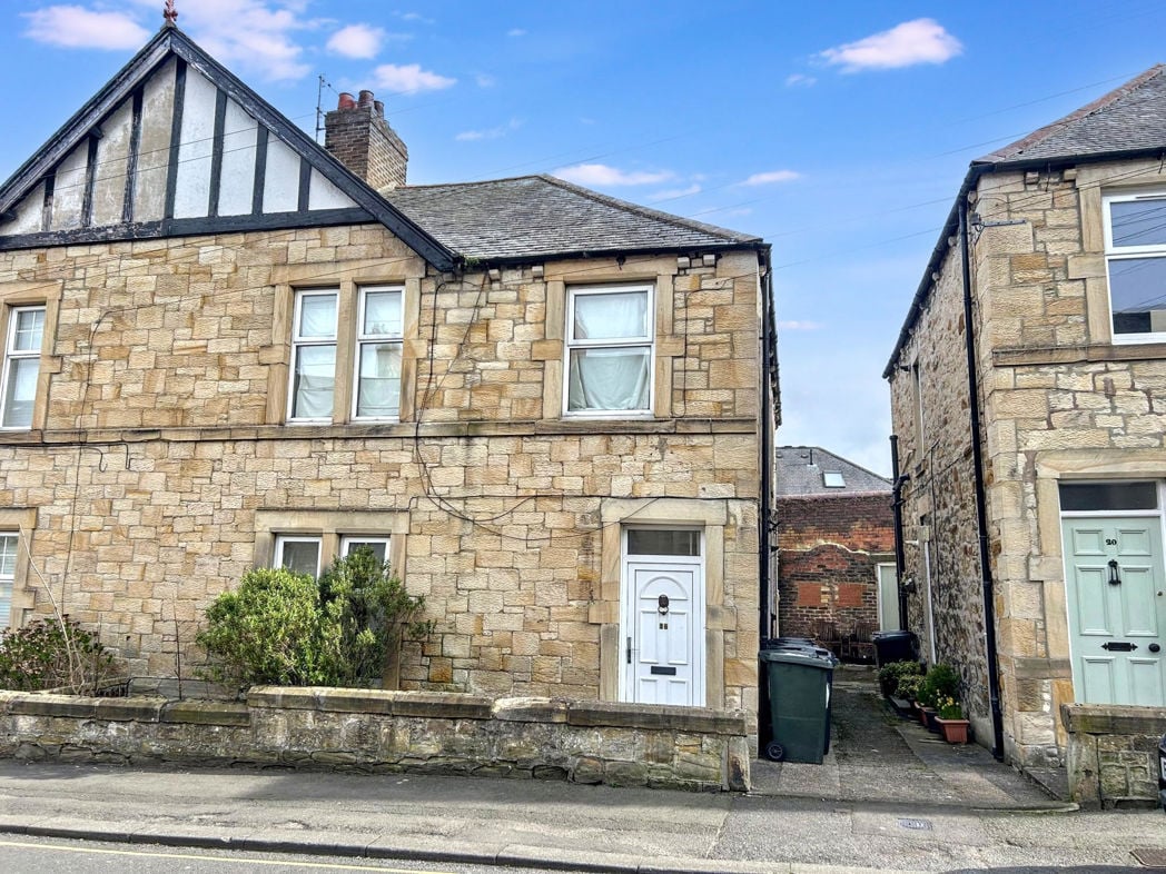 Property image 1 of 12