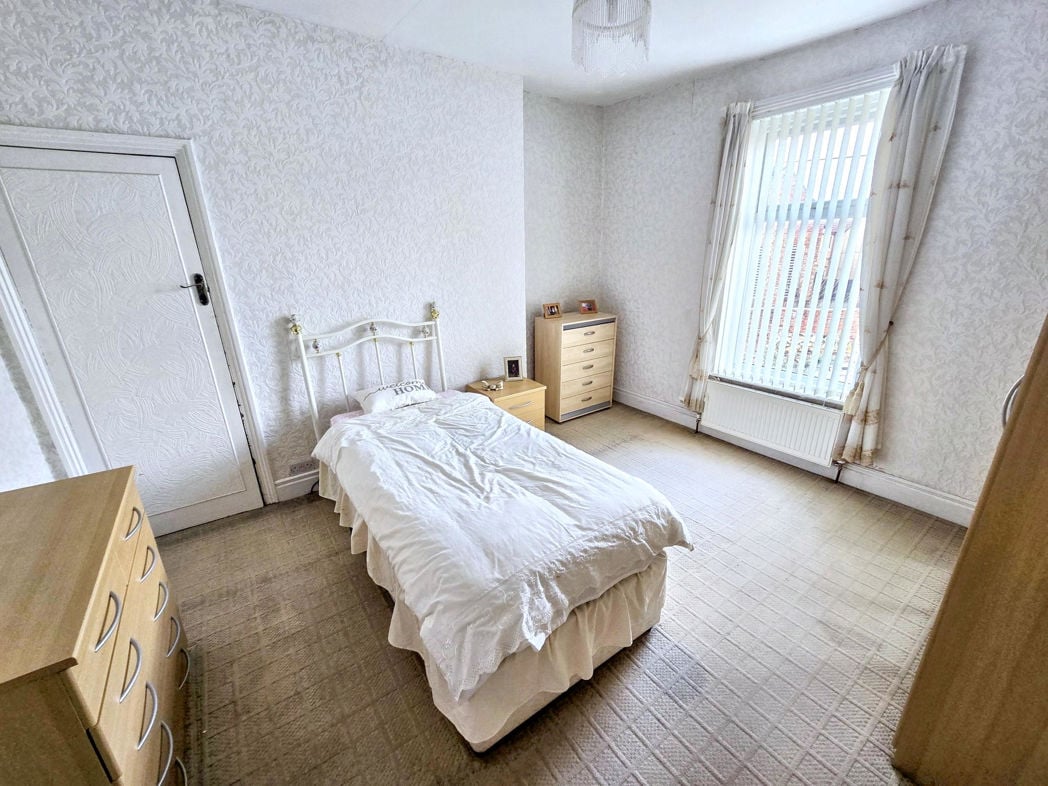 Property image 16 of 24
