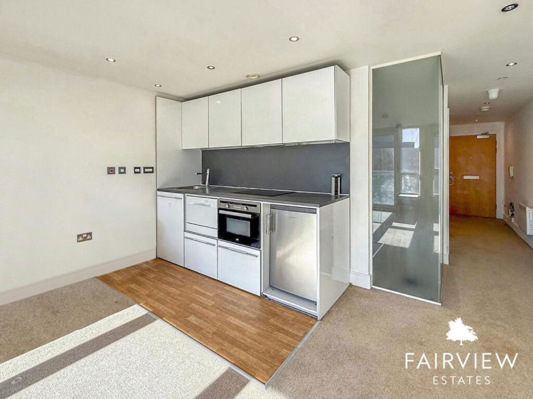 Property image 6 of 8