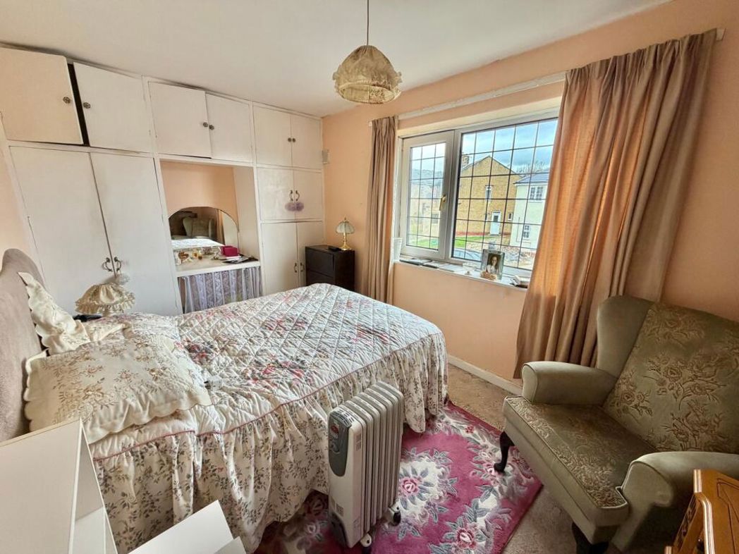 Property image 6 of 13