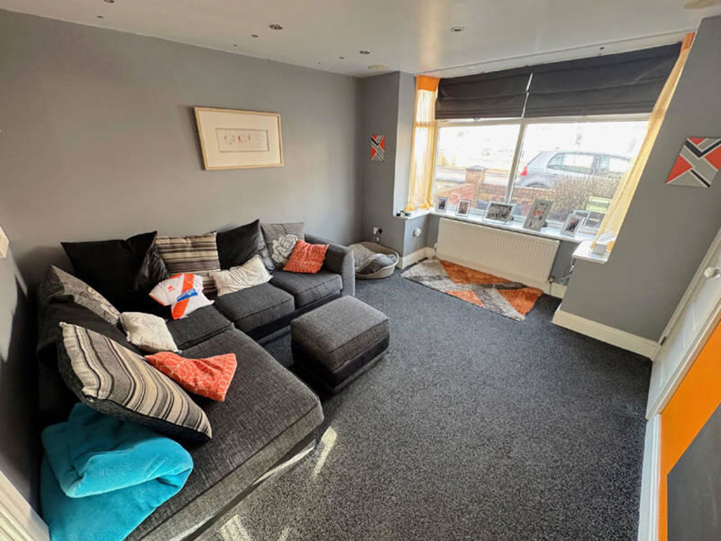 Property image 3 of 19
