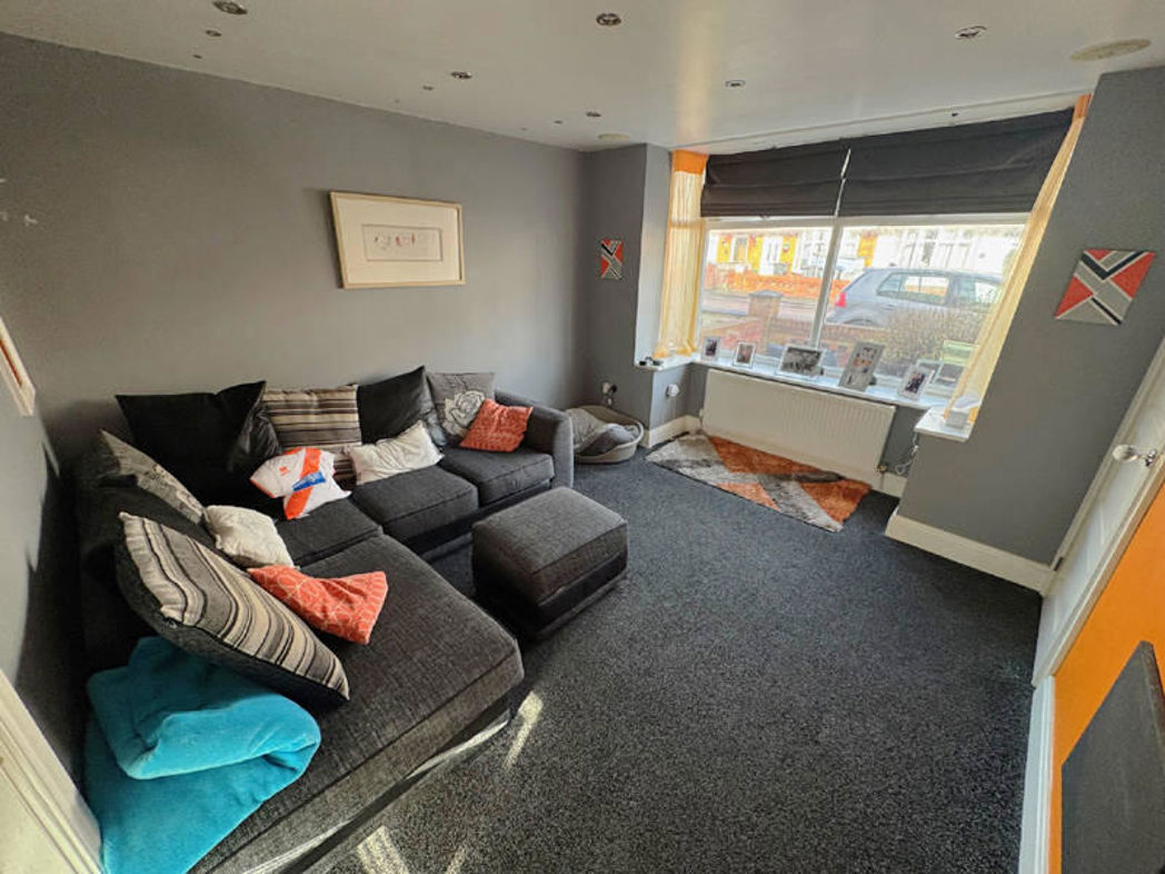 Property image 5 of 19