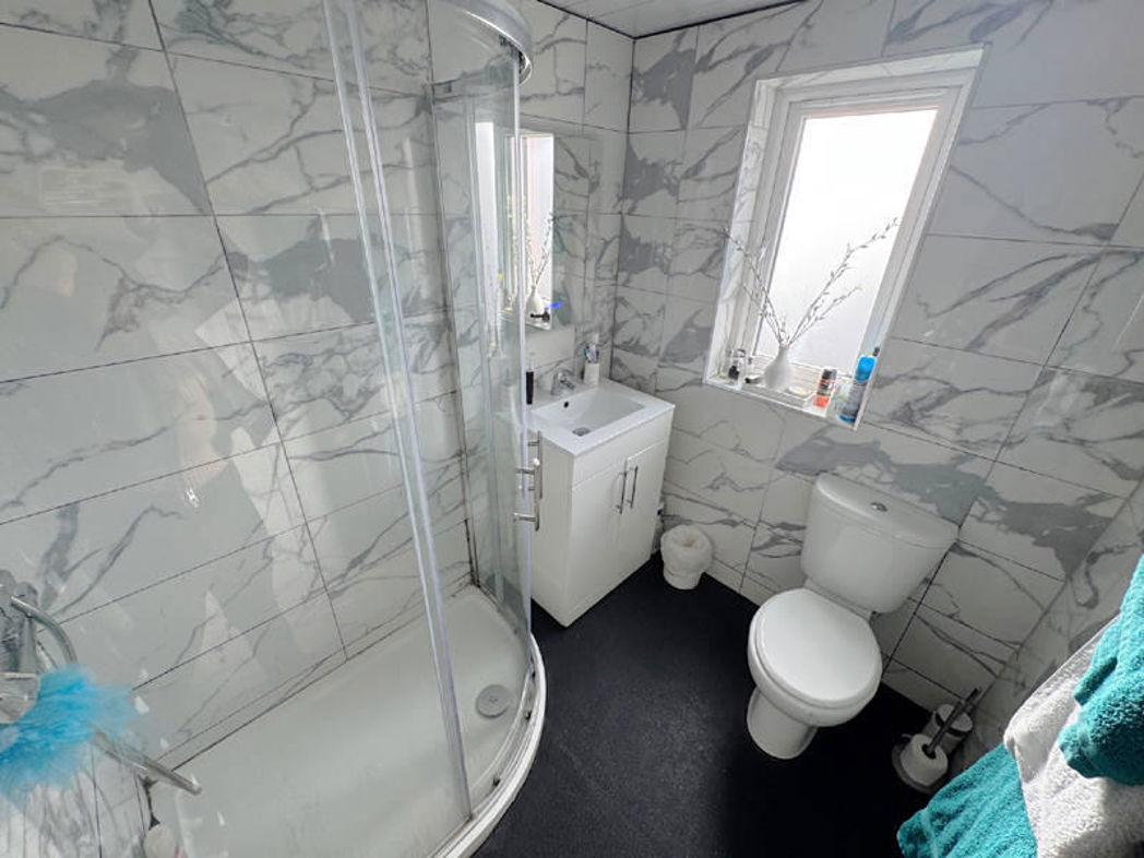Property image 15 of 19