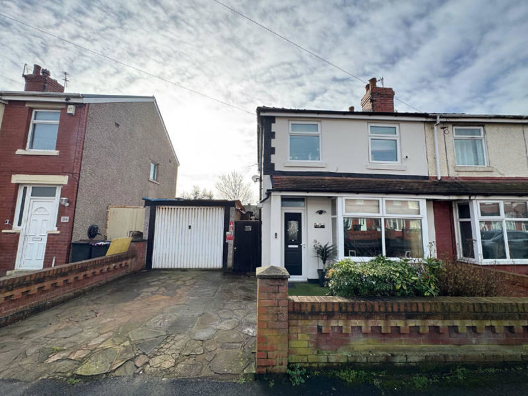 Property image 16 of 19