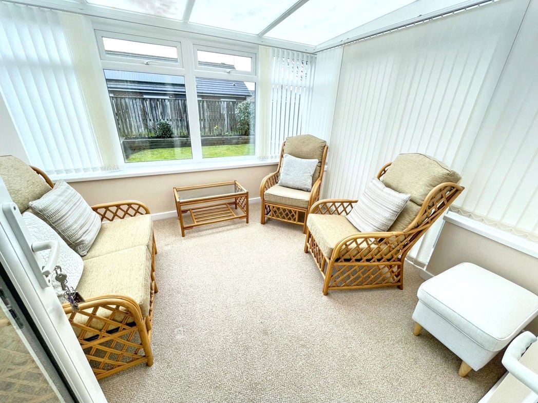 Property image 5 of 11