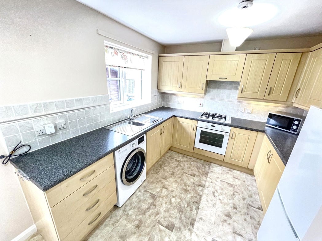Property image 6 of 11