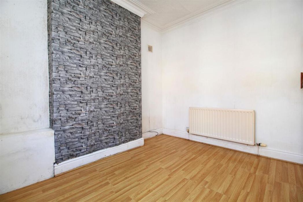 Property image 9 of 9