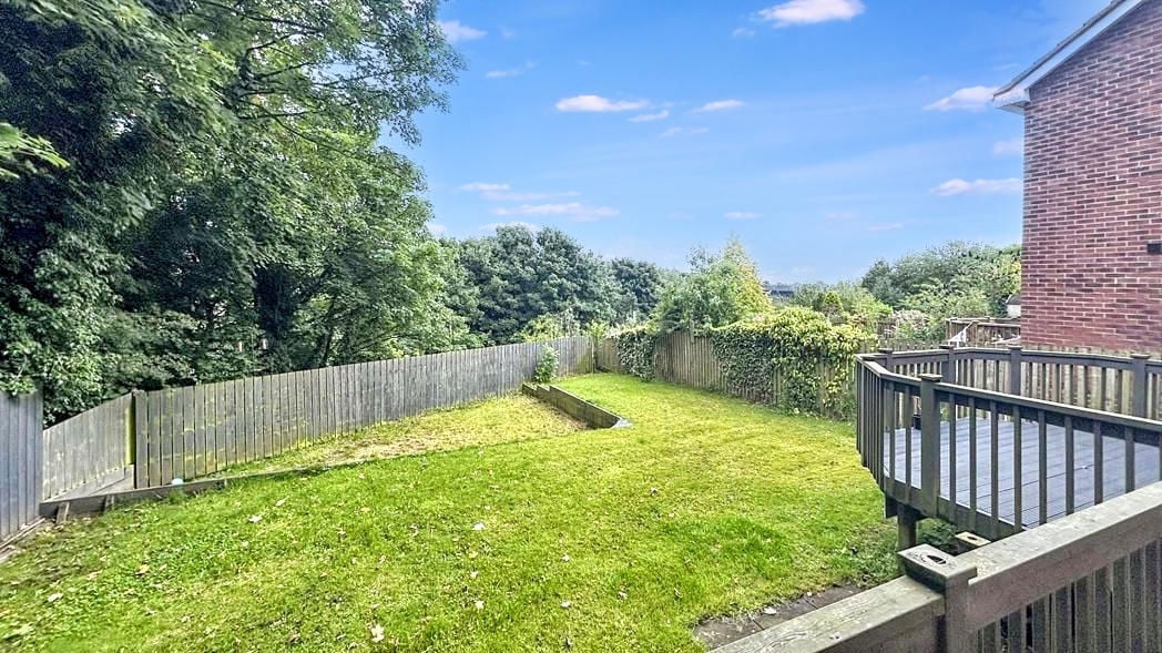Property image 16 of 17