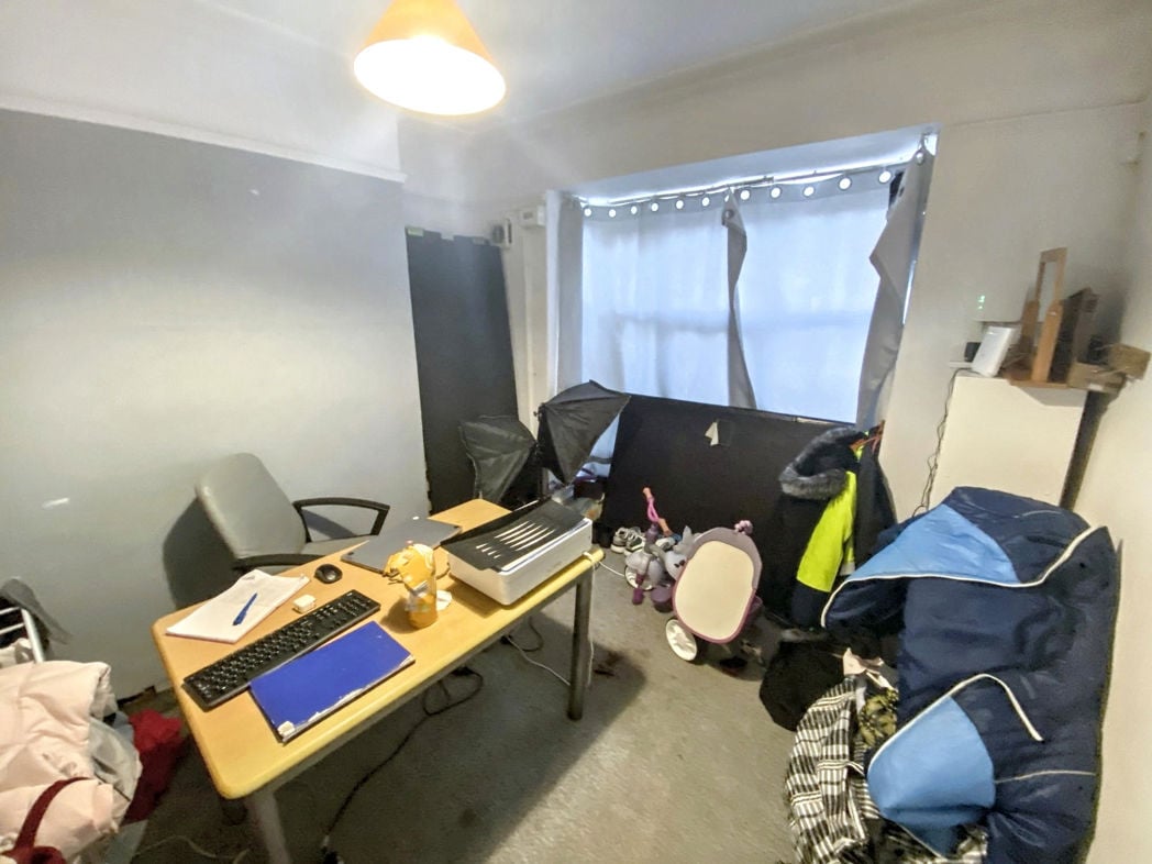 Property image 3 of 17