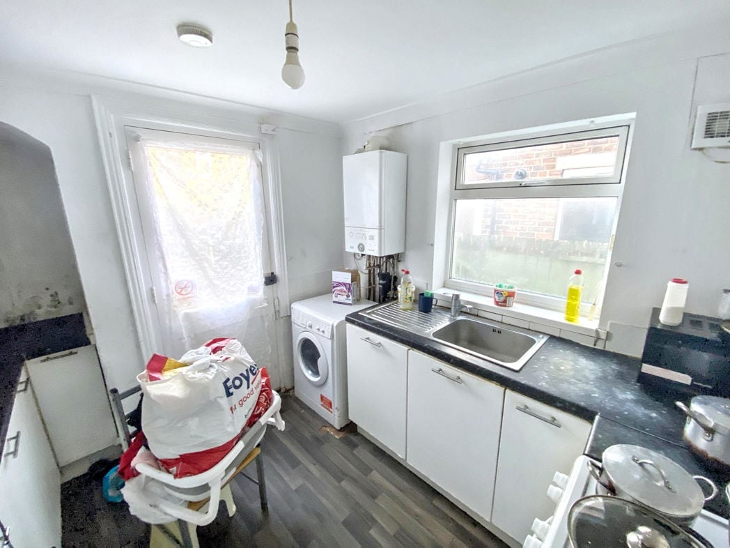 Property image 6 of 17