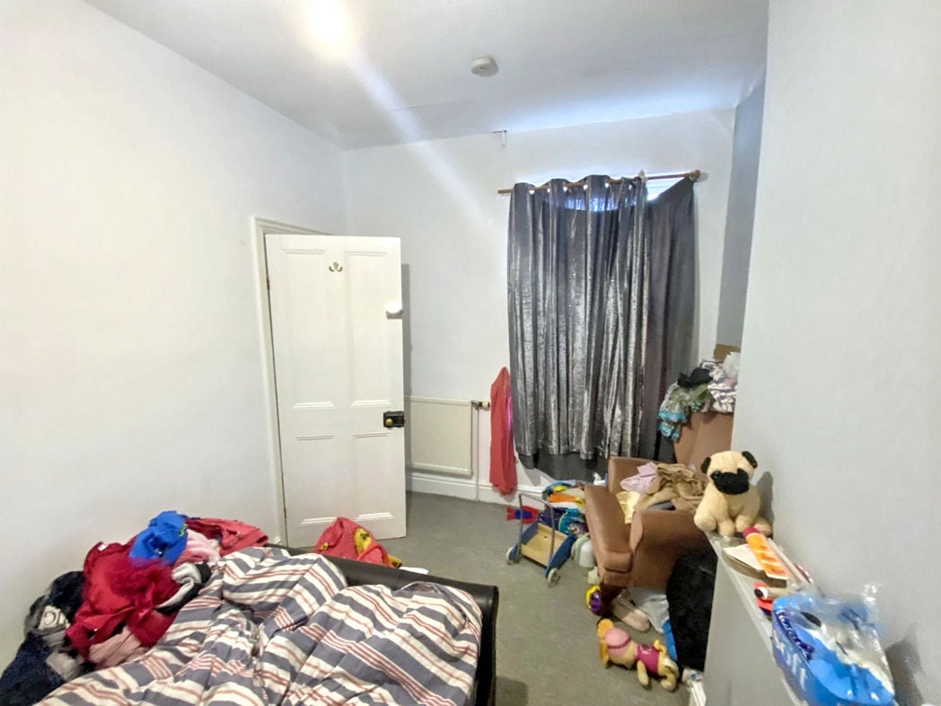 Property image 10 of 17