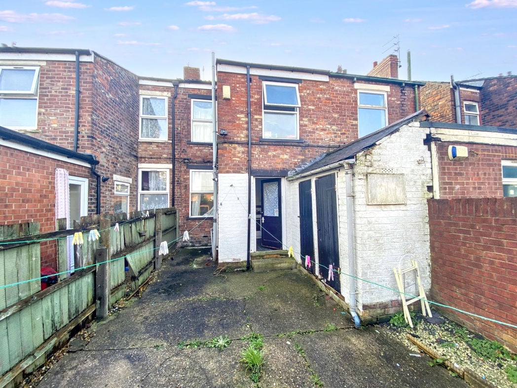 Property image 13 of 17