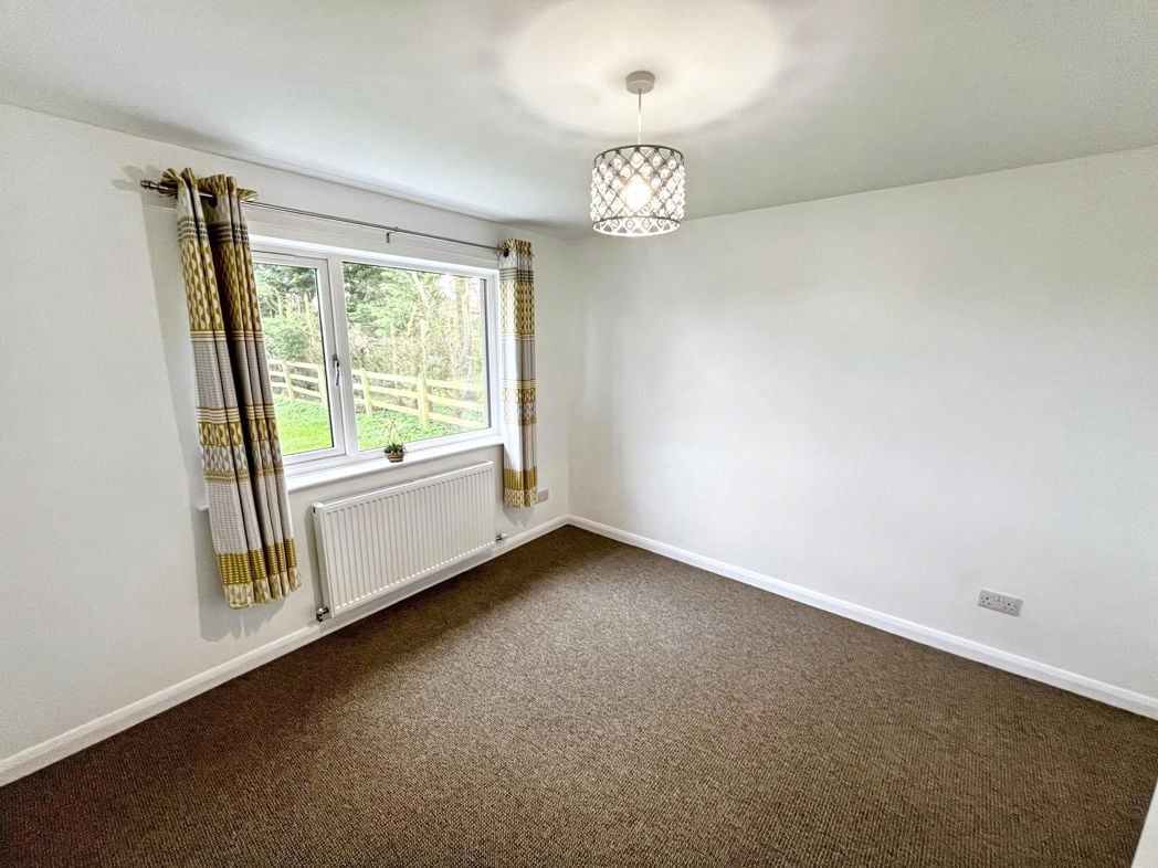 Property image 12 of 15