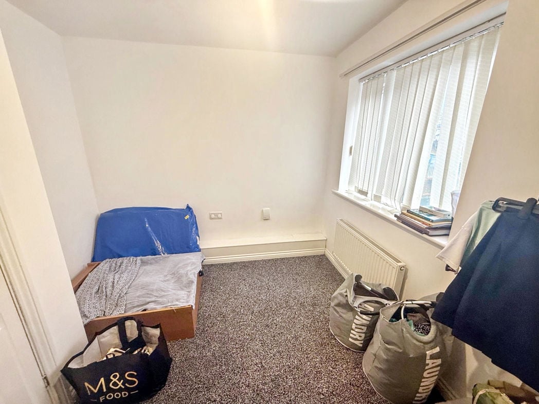 Property image 6 of 7