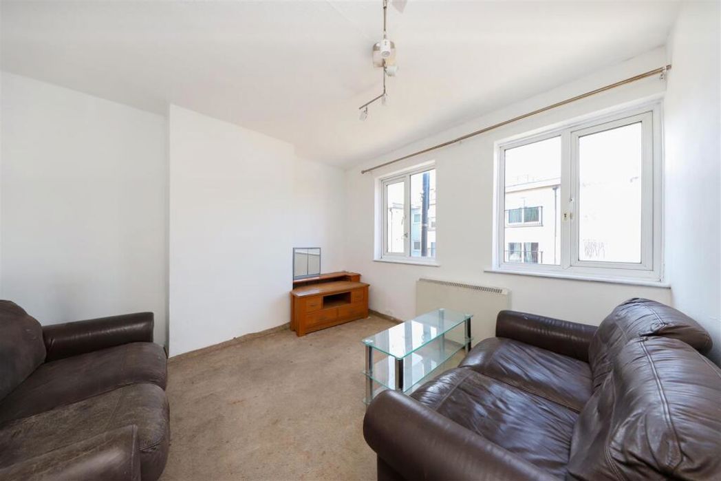 Property image 1 of 9