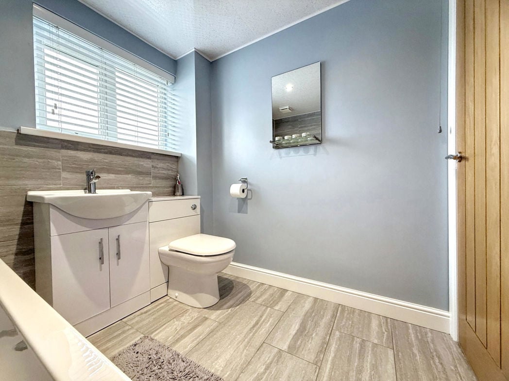 Property image 21 of 26
