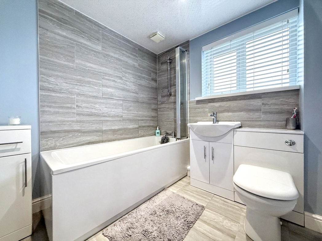 Property image 22 of 26