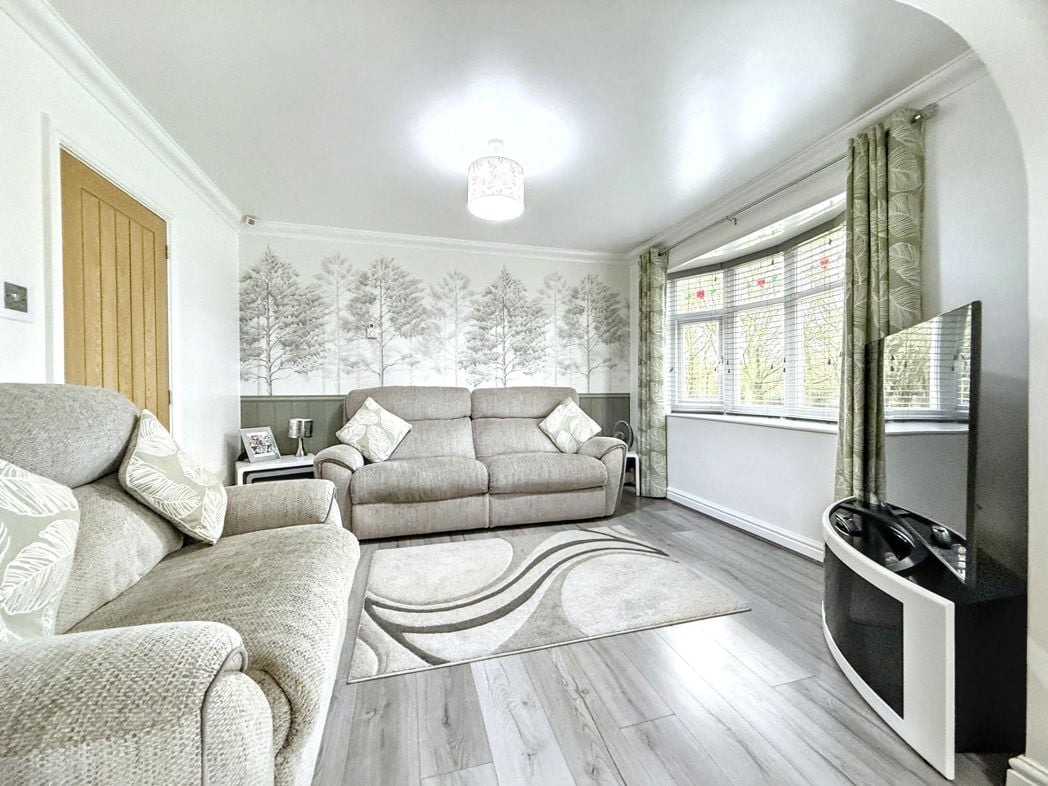 Property image 6 of 26