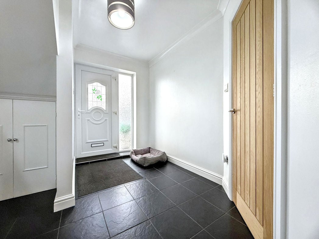 Property image 5 of 26