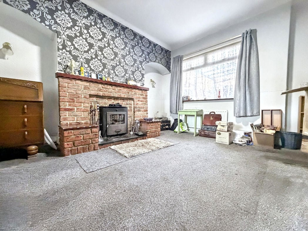 Property image 2 of 18