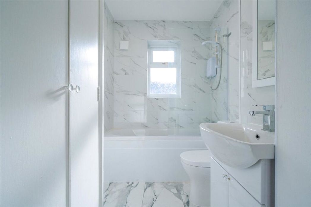 Property image 5 of 8