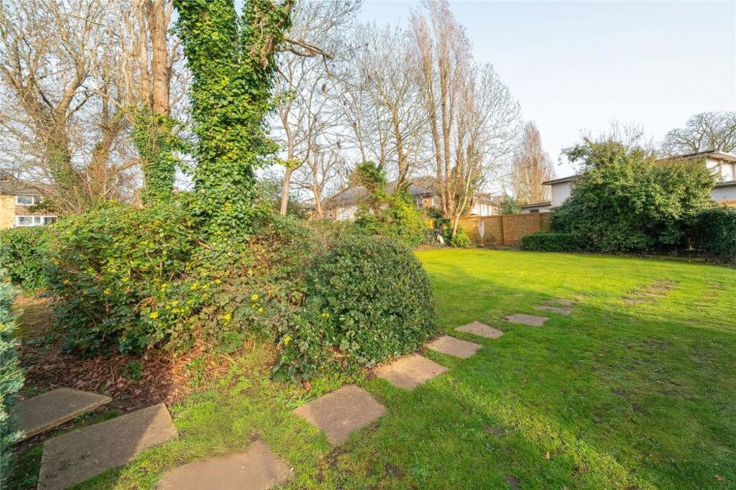 Property image 7 of 8