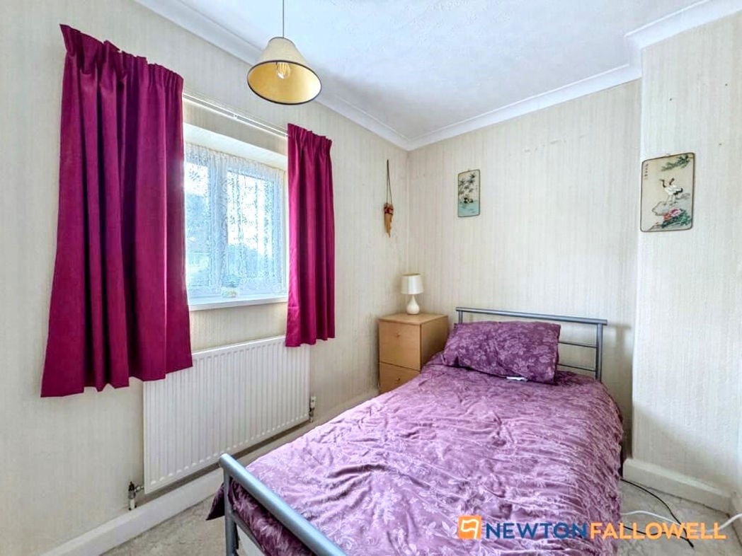 Property image 11 of 16