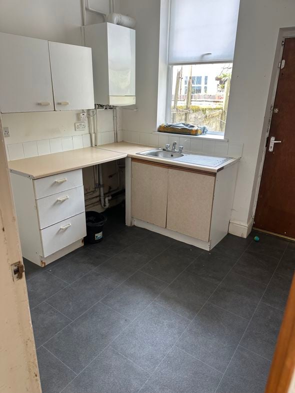 Property image 1 of 9