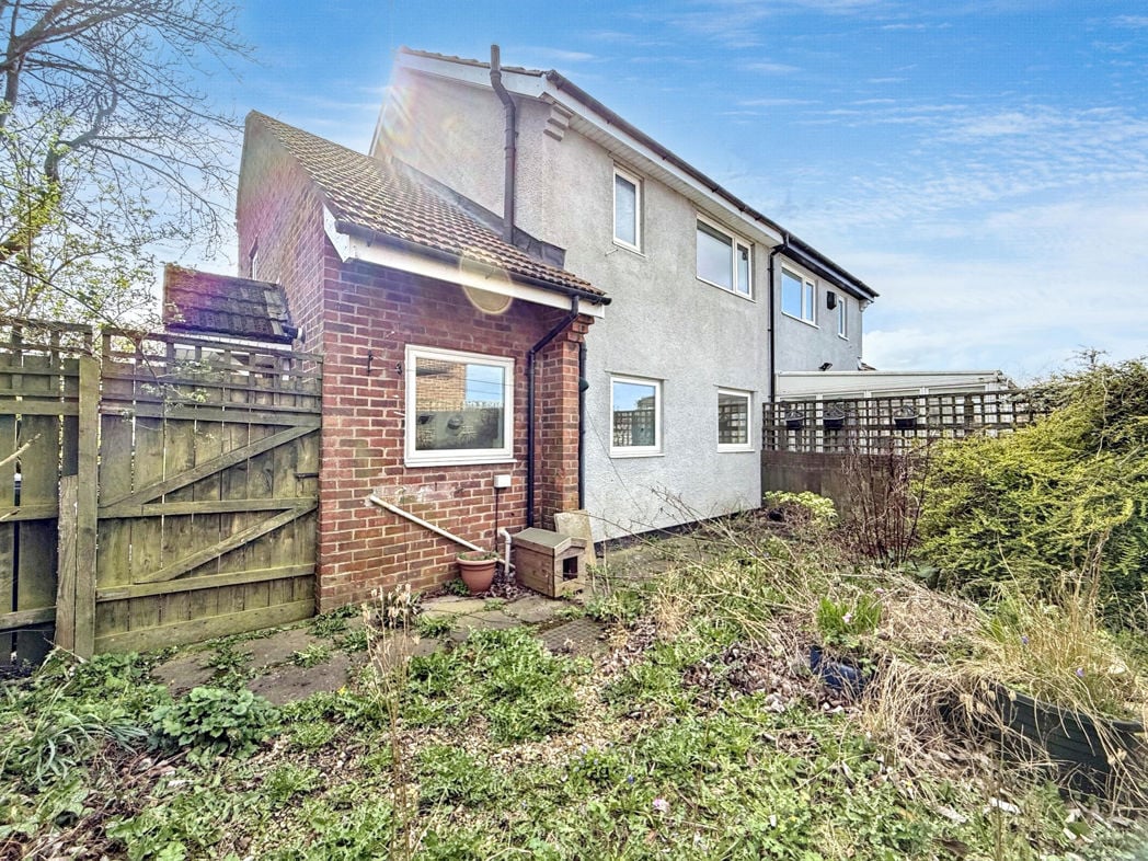 Property image 16 of 17