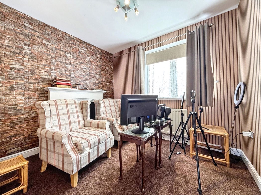 Property image 12 of 40